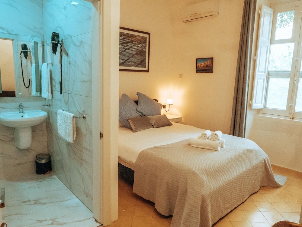 Фото The Maltese Sun