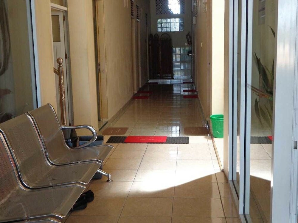 Фото Hotel Musafir Inn