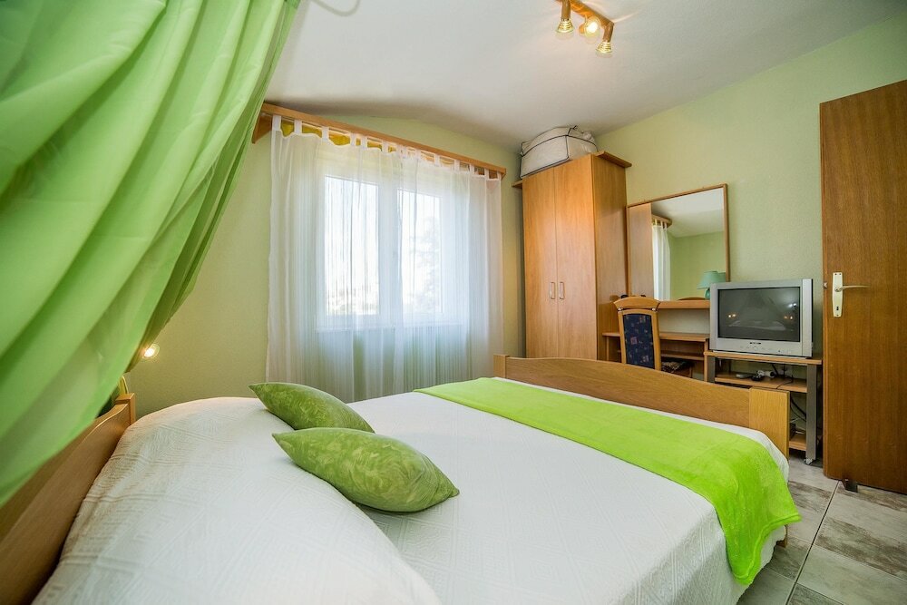 Фото Apartments Villa Mediteran