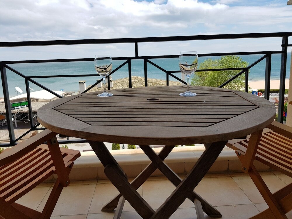 Фото 1-st Line Izvora Hotel Golden Sands