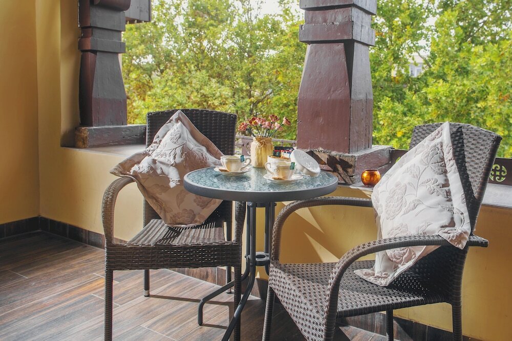 Фото Komló Hotel Gyula