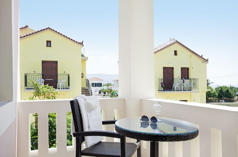 Фото Aphrodite Samos Suites