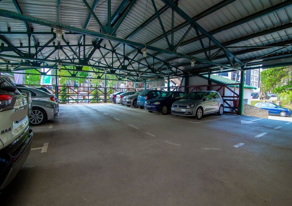 Фото Mona Plaza Zlatibor