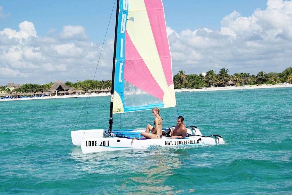 Фото Select Club at Sandos Caracol All Inclusive - Adults Only Area