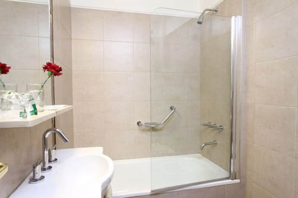 Фото Victory Hotel