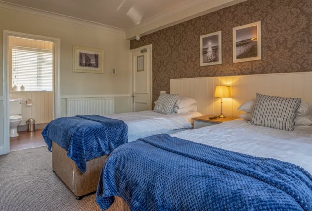 Фото The Botany Bay Hotel