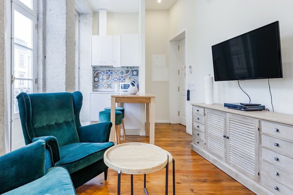 Фото Nada04 · Studio Apartment With Balcony Next to Ribeira
