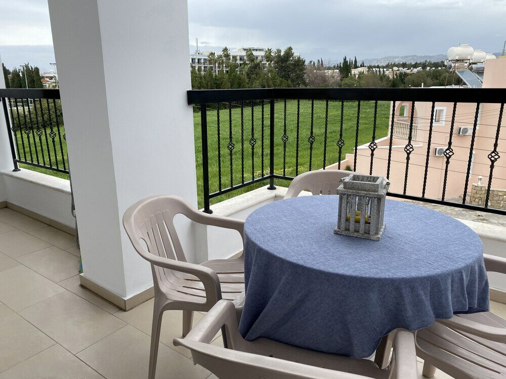 Фото Seashell Apartments