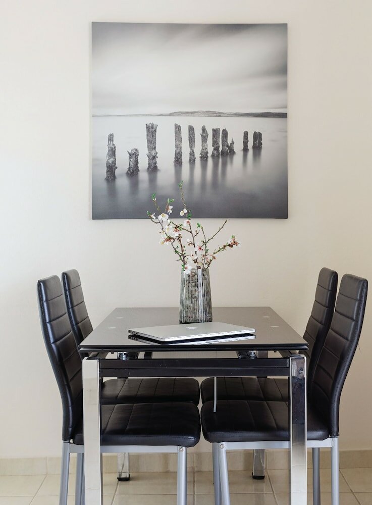 Фото Nautilus Apartments Airport by Airstay