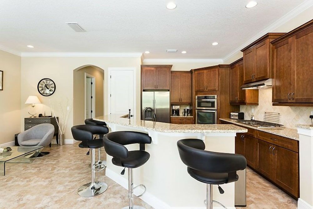 Фото 5 Bed 5 Ba Villa with Game Room, Pool & SPA