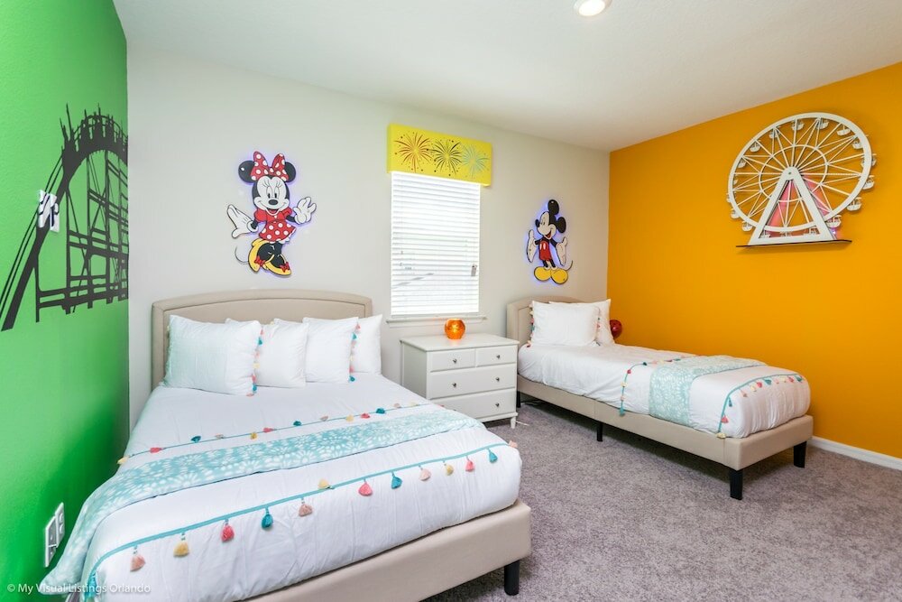 Фото 7 Bd 5 Bh Home Villa at Solara