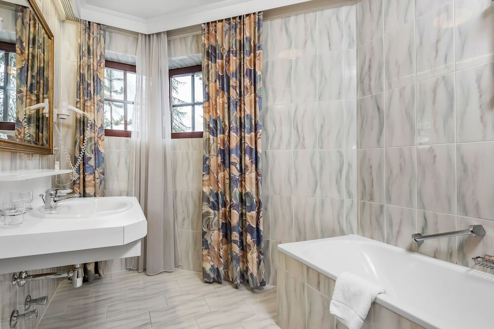 Фото Hotel Sylvia by Skinetworks