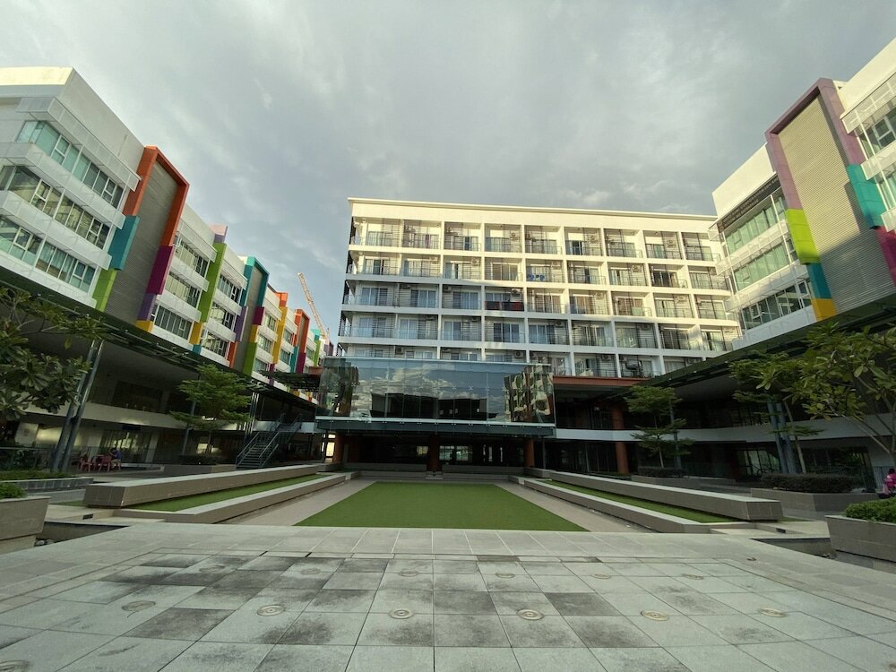 Фото Homesuite' Home @Aeropod SOVO