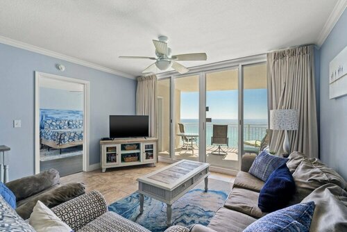 Гостиница Emerald Beach Resort by iTrip Panama City Beach