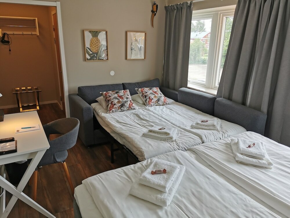 Фото Kils Hotell & Restaurang