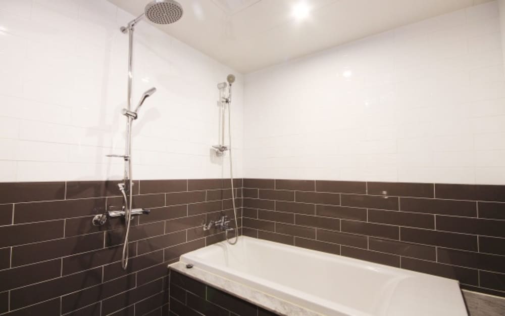 Фото Brown-dot Changwon Myeongseo Convention