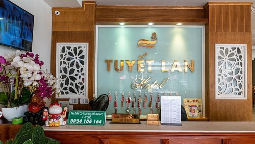 Гостиница Tuyet Lan Hotel Vung Tau в Вунгтау