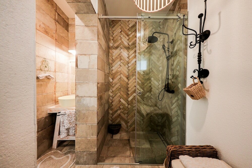 Фото Ika Boutique Luxury Apartments