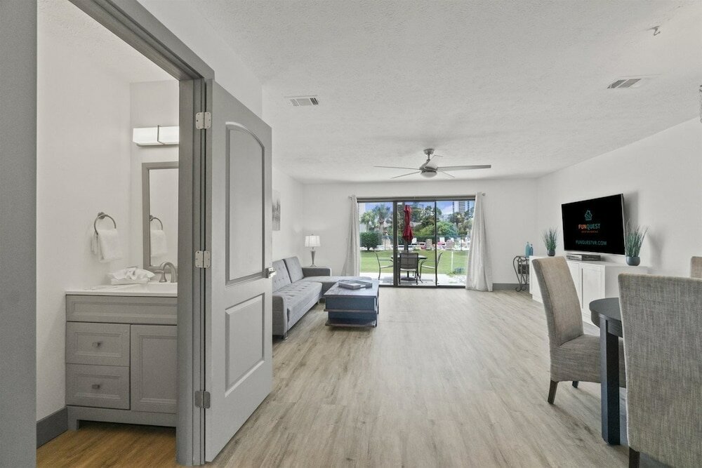 Фото 131 Kimberly Drive