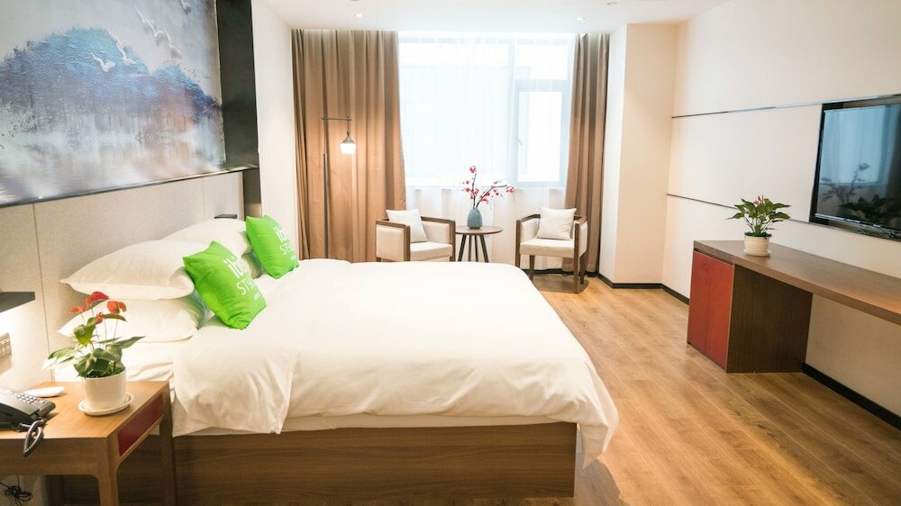 Фото Ibis Styles Nanchang Xiaolan Industrial Park Hotel