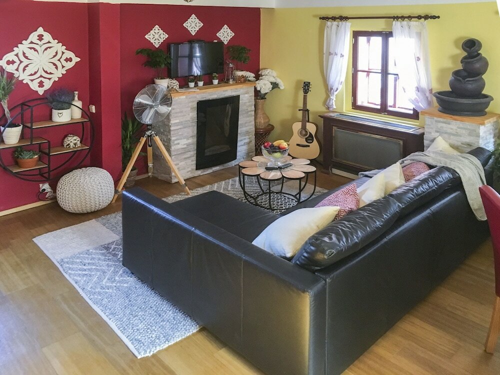 Фото Incredible 2Br Loft in Heart of Prague