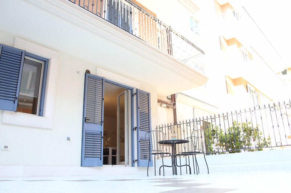 Фото Le Residenze di VIA Lo Re