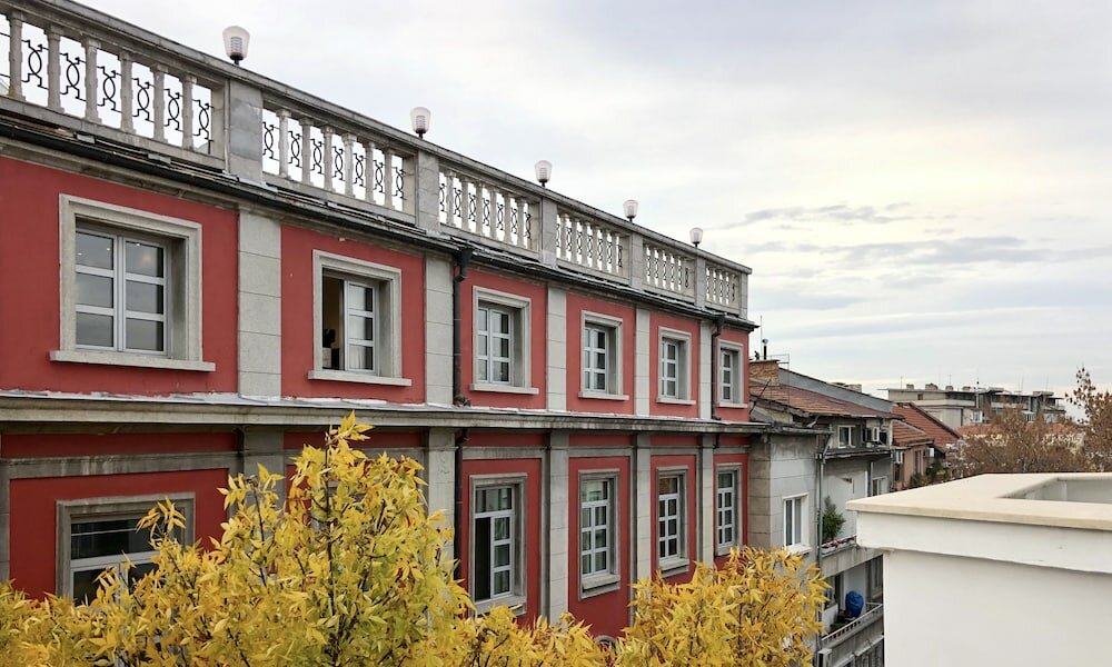 Фото отеля 2