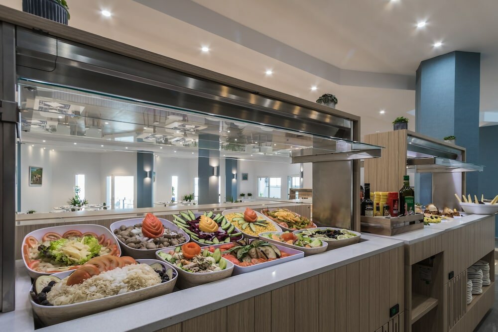 Фото Aparthotel Esquinzo Y Monte Del Mar