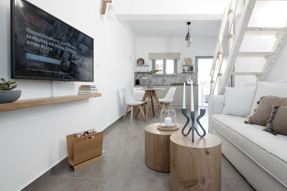 Фото Pnoi Luxury Suites