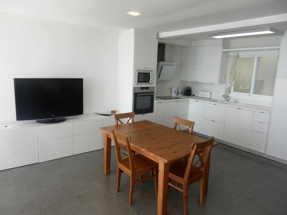 Фото Calafell Beach