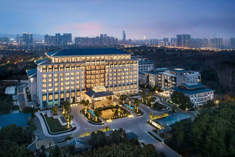 Гостиница Wuxi Marriott Hotel Lihu Lake в Уси