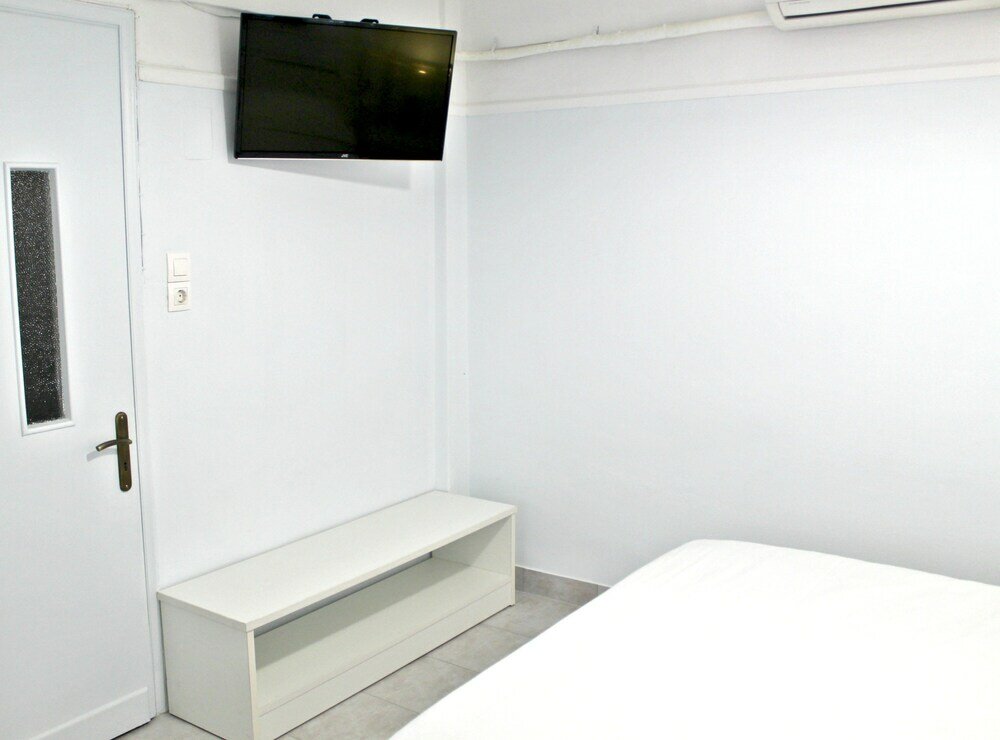 Фото Nephiria, Under the Acropolis, In the heart of Plaka