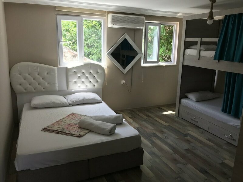 Гостиница Amintas Hostel & Motel в Фетхие