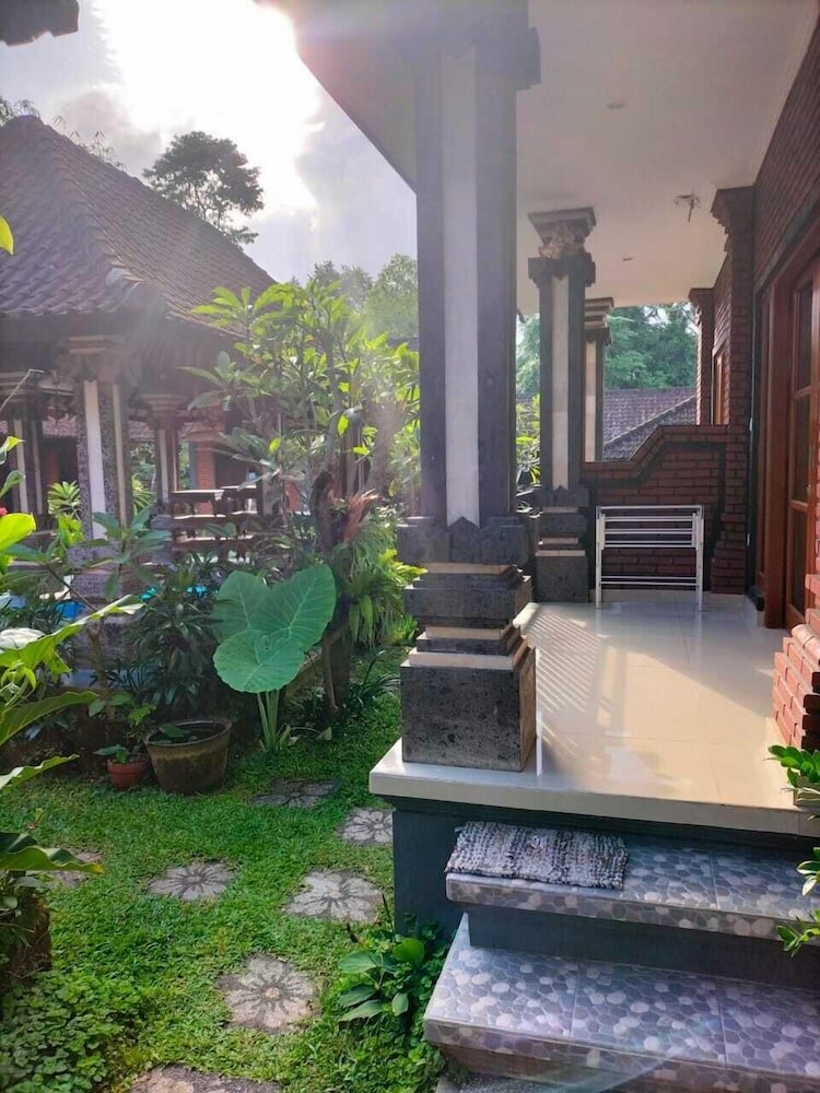 Фото Ojeks Homestay