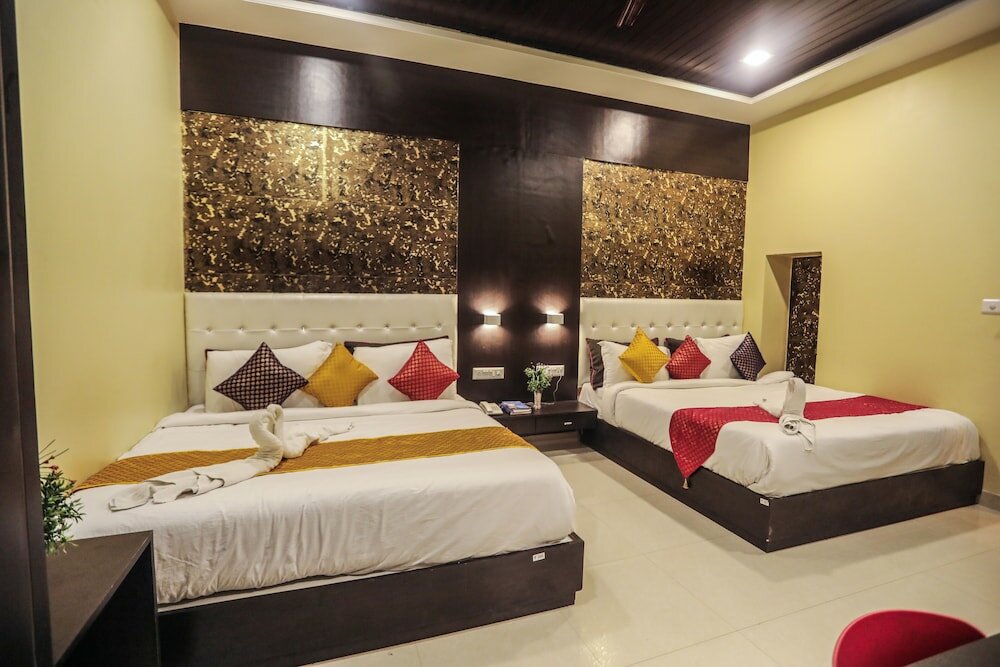 Фото Hotel Grand Bhagwat