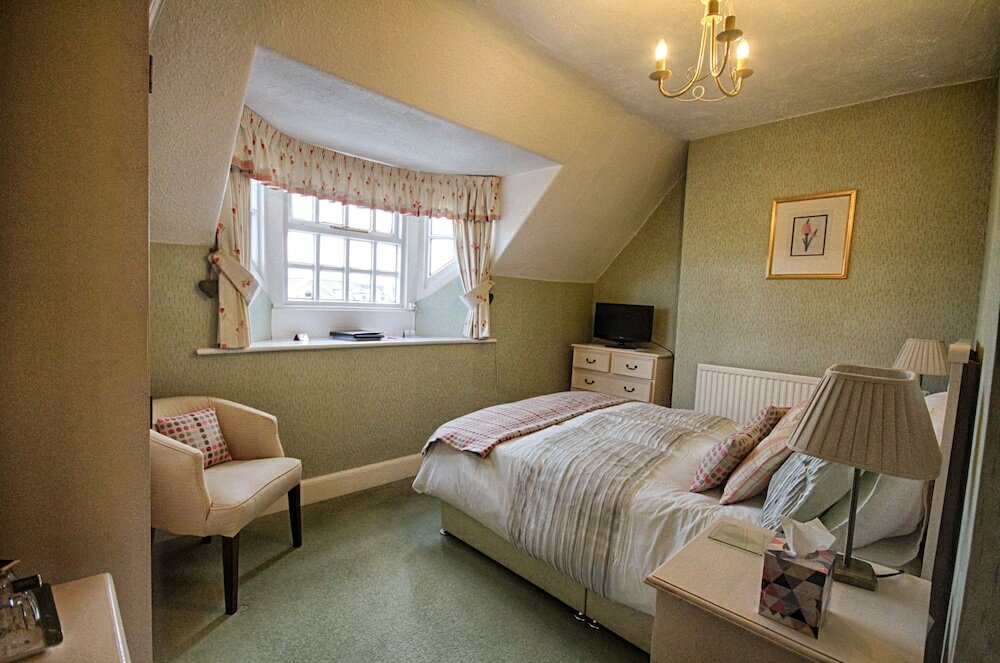 Фото Holcombe House