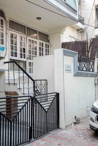 Гостиница Woodpecker Bnb Hauz Khas в Дели