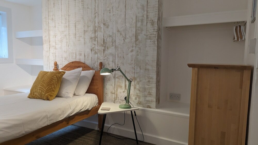 Фото Dover Town Rooms