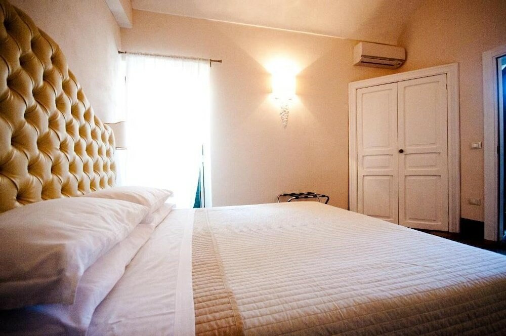 Фото Sveva Rooms