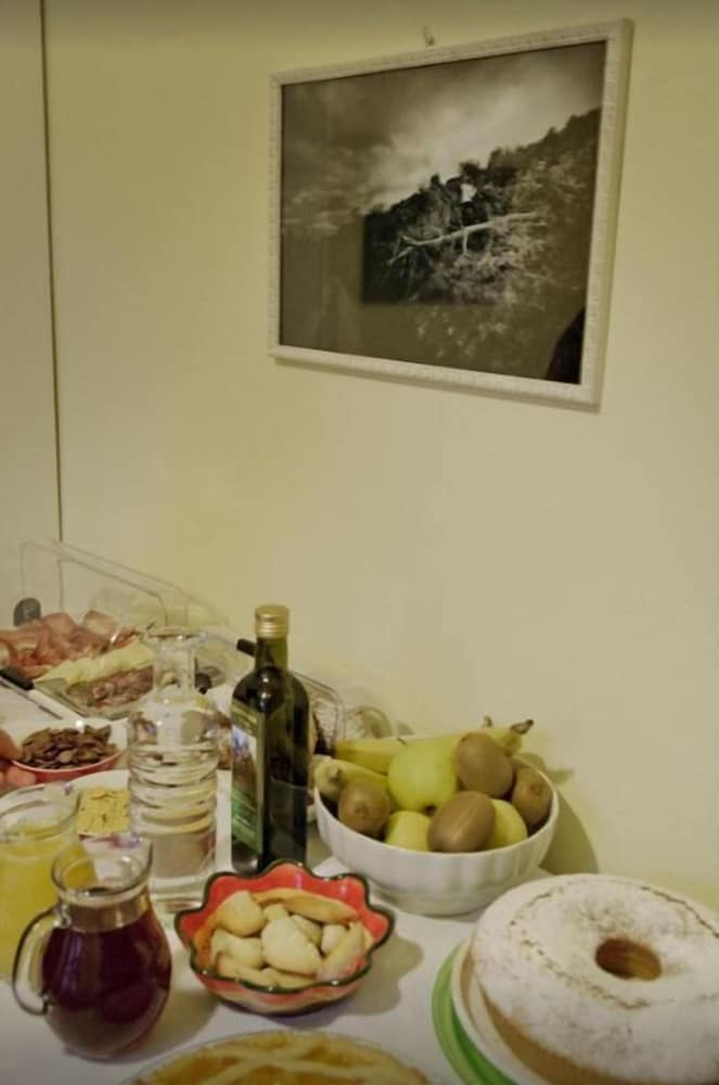 Фото Agriturismo Monte Cologna