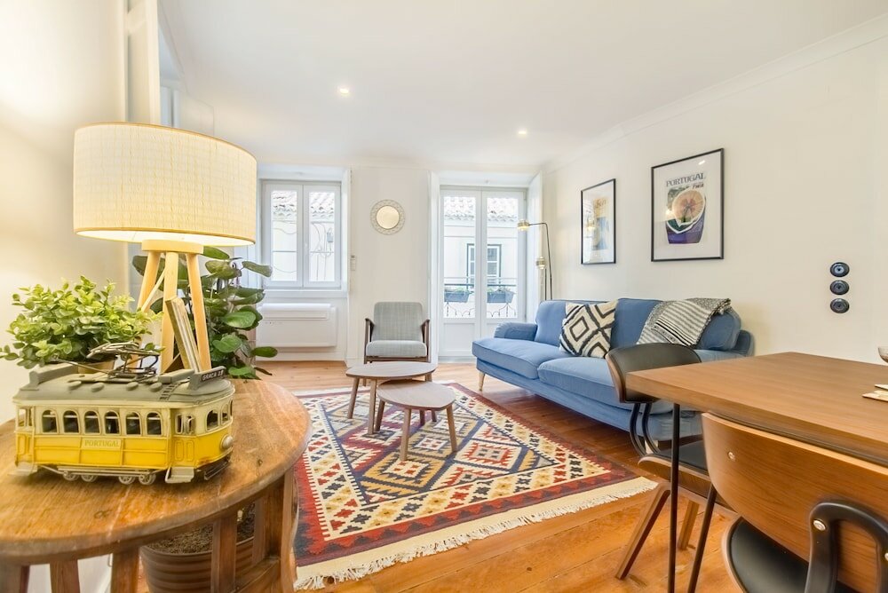 Фото Unique and Stylish Flat in Historic Lisbon