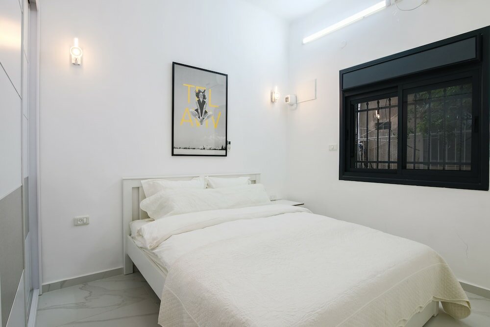 Фото Апартаменты 1 Br with Patio in City Center by FeelHome