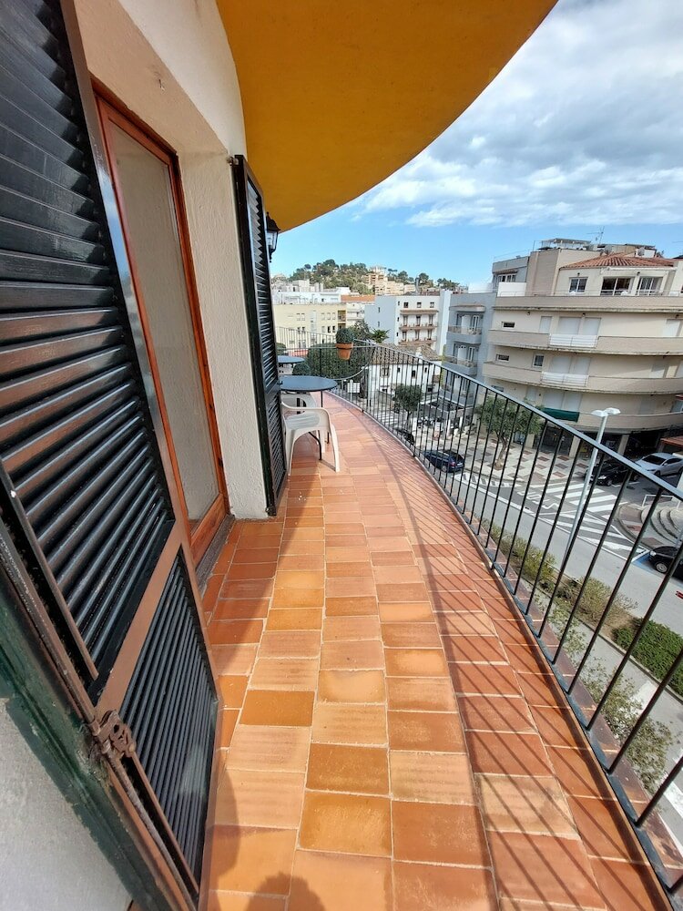 Фото Apartamentos El Sol