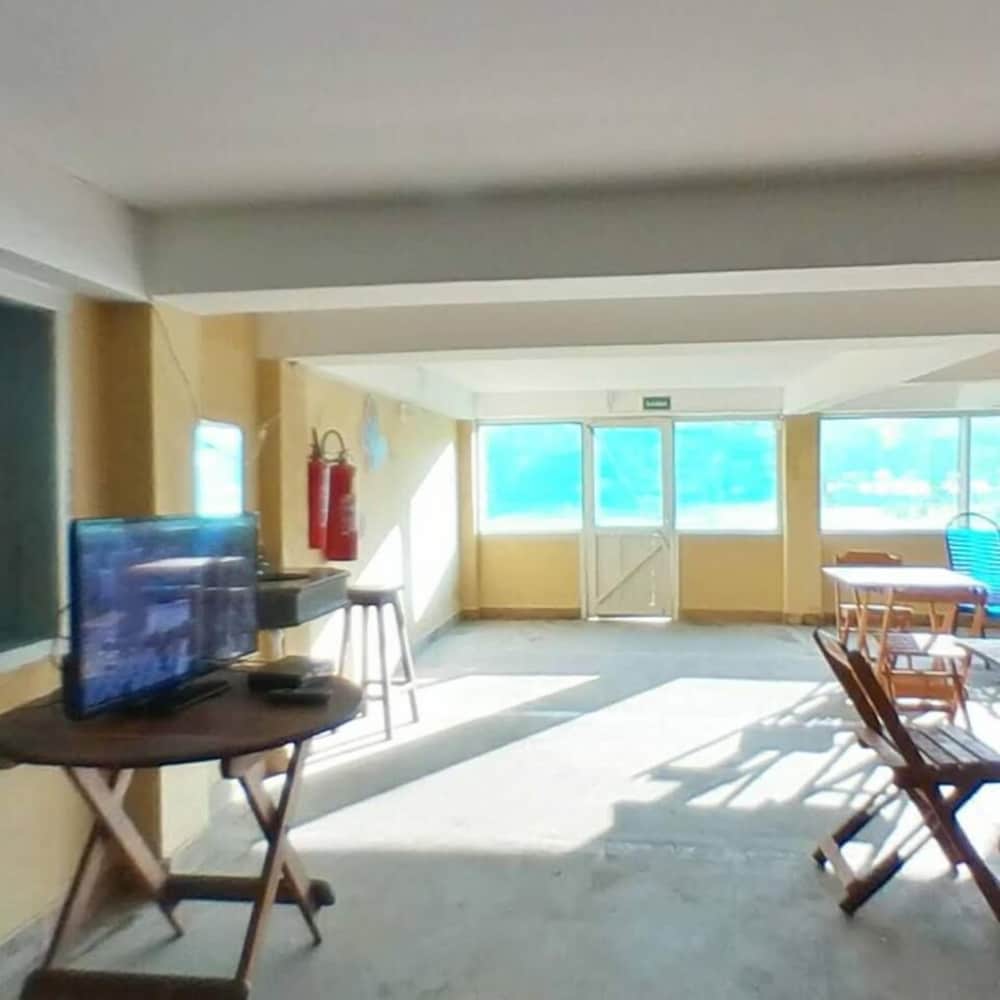 Фото Hostel Portal do Pantanal