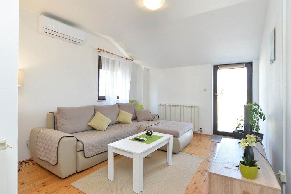 Фото Apartment 589