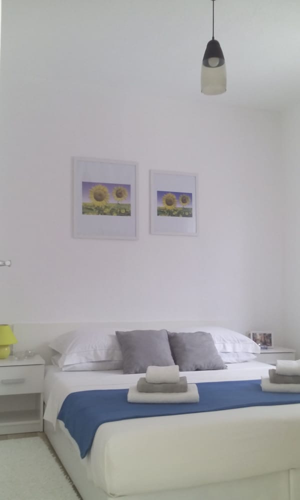 Фото Ivana Apartments