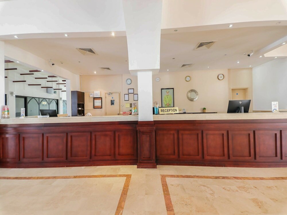 Фото Capital O133 Al Sawadi Beach Resort & SPA