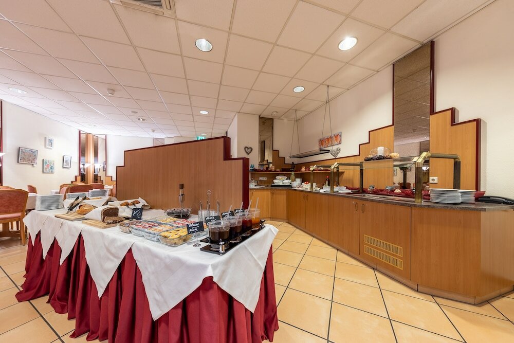 Фото 94493414129