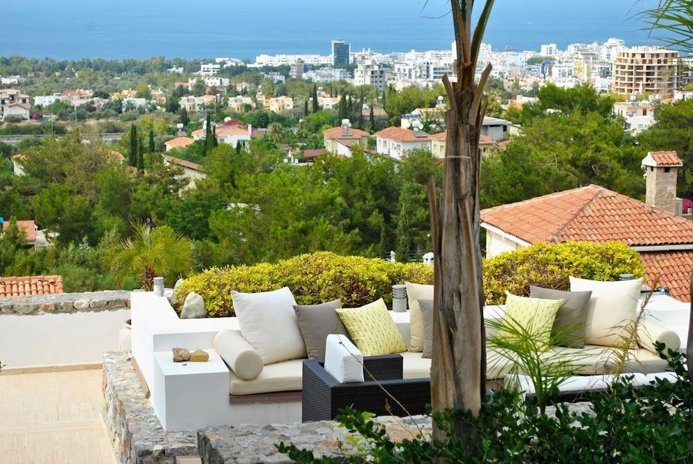 Фото Villa Alex by Amy Villas