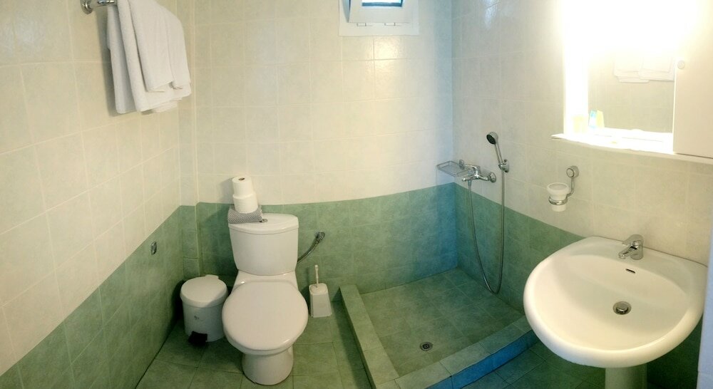 Фото Chrissi Ammoudia